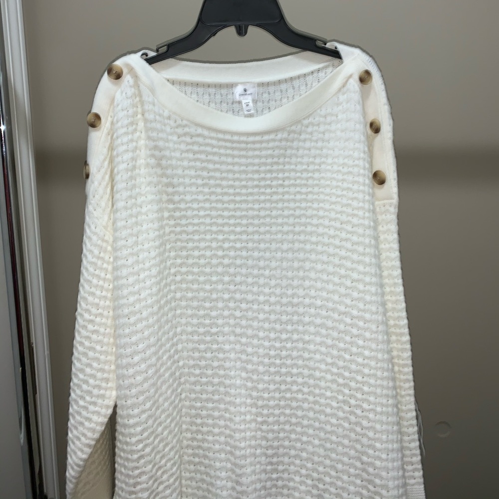 Dress Barn White sweater